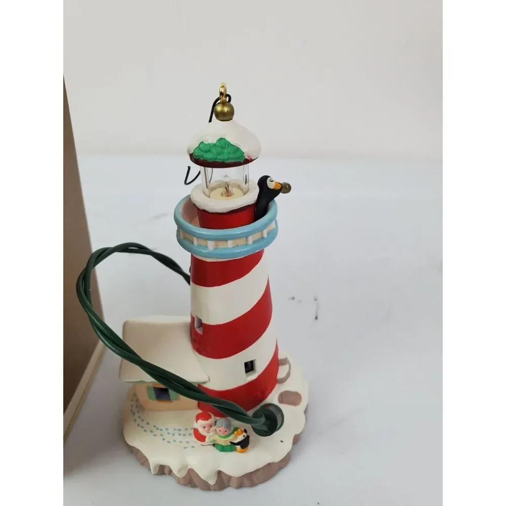 Vintage 1994 Hallmark Lighthouse Christmas Ornament Candy Cane Lookout GUC‎